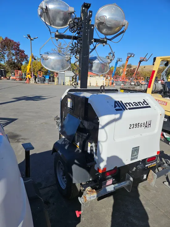 2019 Allmand NLV-ML3EC Portable Light Tower