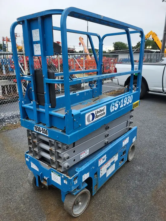 2017 Genie GS-1930 Scissor Lift