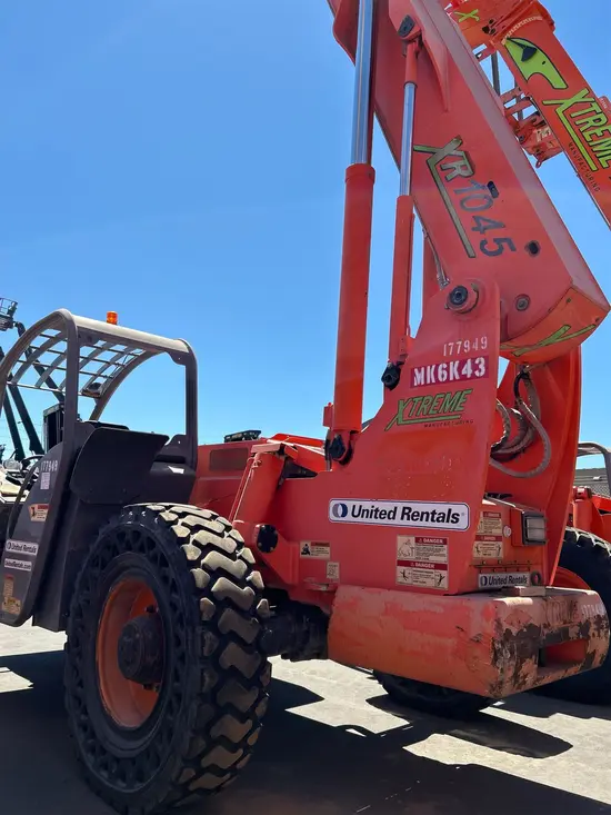 2016 XTREME XR1045 Forklift