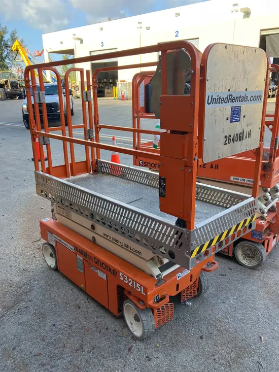 2019 Snorkel S3215L Scissor Lift
