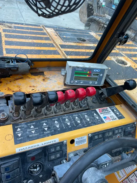 2013 Broderson IC-80-3J