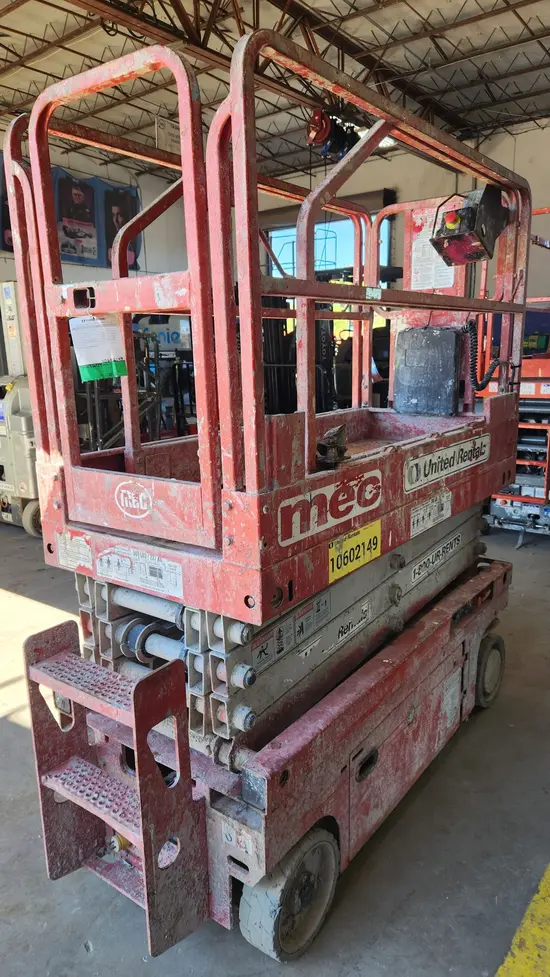 2017 MEC 1930SE Scissor Lift