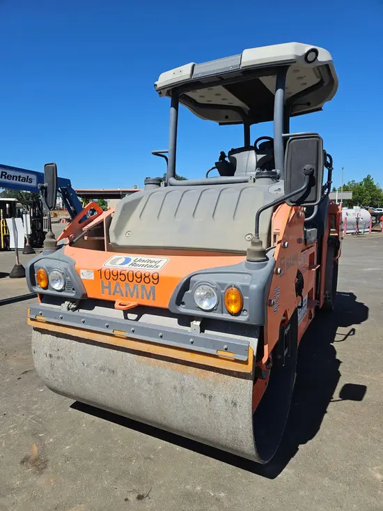 2019 Hamm HD+90iVV Double Drum Roller