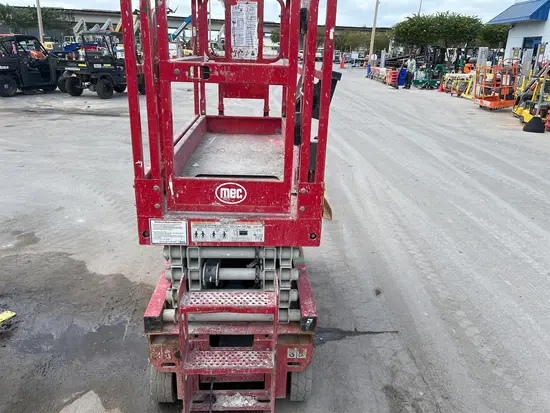 2017 MEC 1930SE Scissor Lift