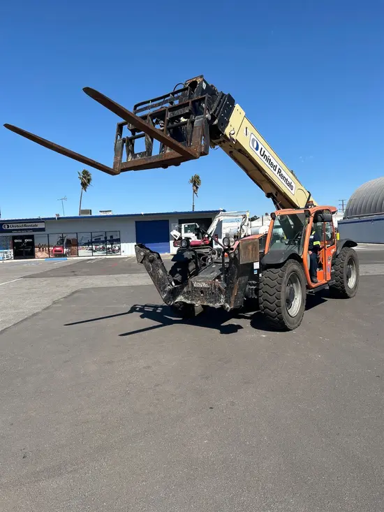 2018 JLG 1255 Forklift