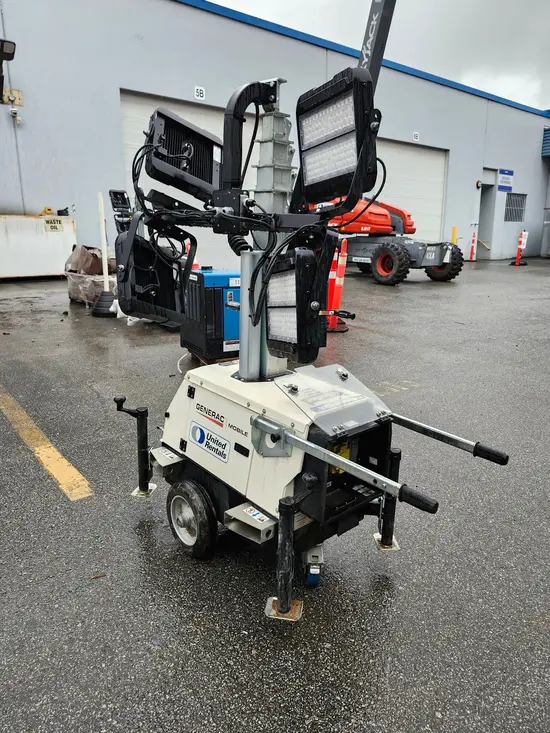 2022 Generac PLT240 Portable Light Tower