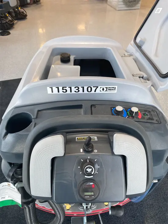 2022 Clarke SC901 X32C Scrubber