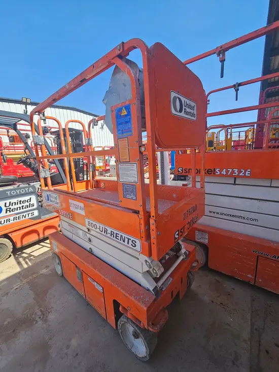 2018 Snorkel S3219E Scissor Lift