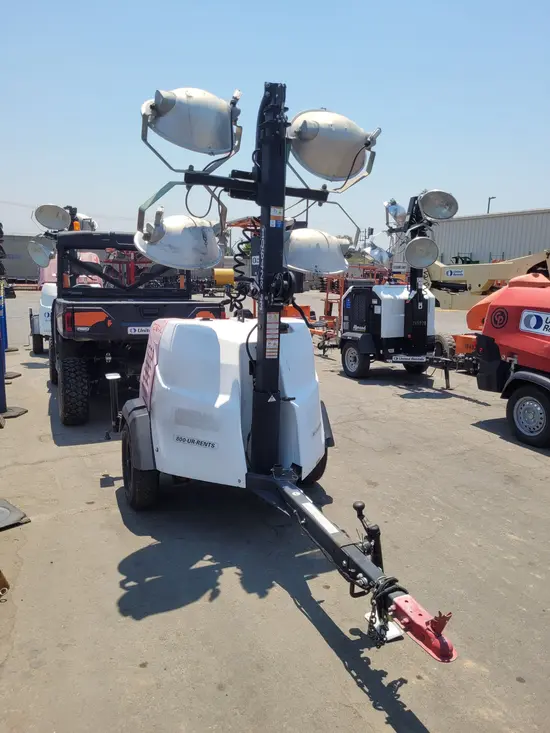 2017 Magnum Pro MLT6SM Portable Light Tower