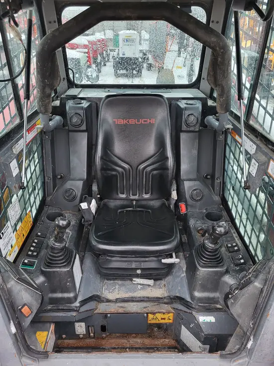 2018 Takeuchi TL12R2-CR Track Loader