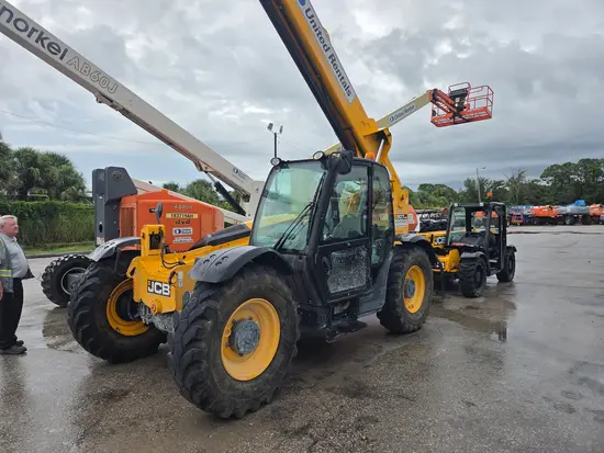 2016 JCB 507-42 Forklift