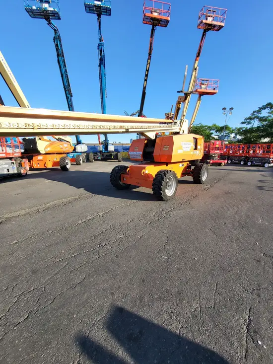 2017 JLG 860SJ Boom Lift