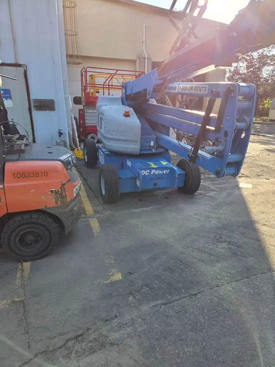 2014 Genie Z-45/25J DC Articulating Boom Lift