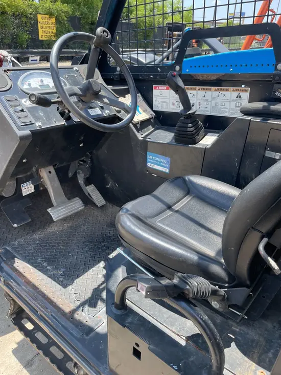 2015 Genie GTH-844 Forklift