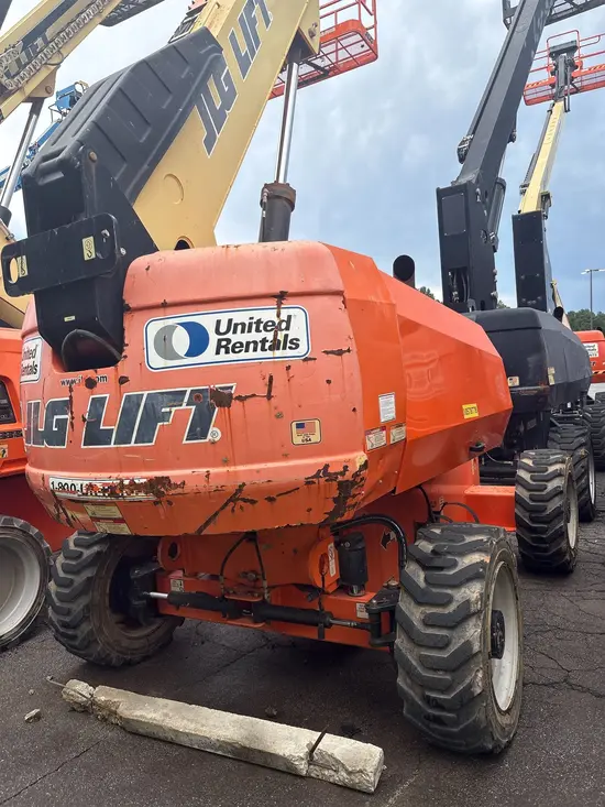 2017 JLG 600S Boom Lift