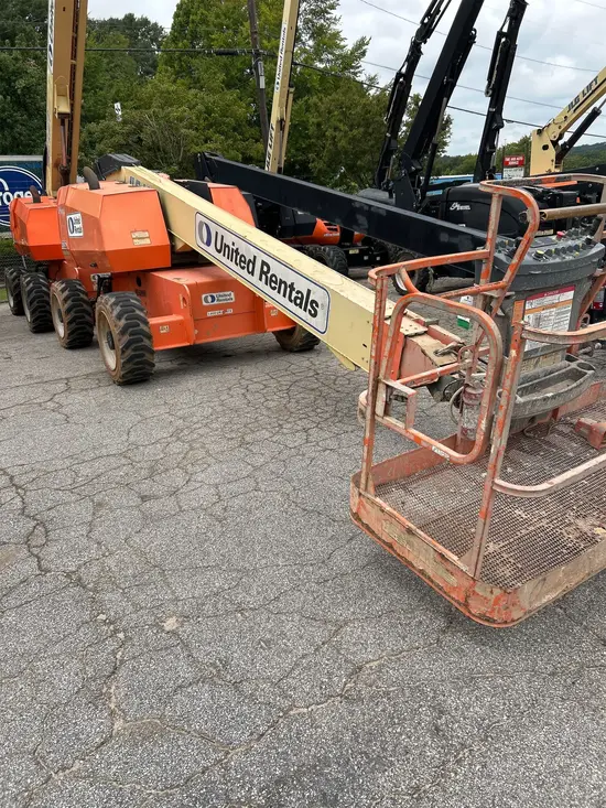2017 JLG 600S Boom Lift