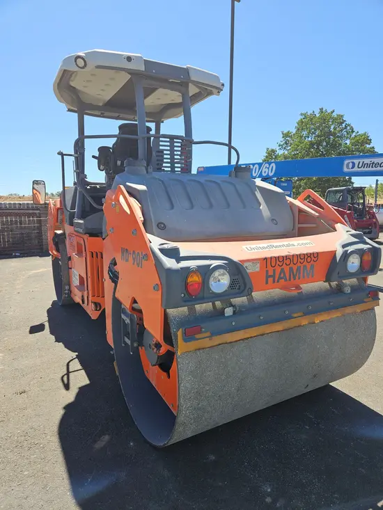 2019 Hamm HD+90iVV Double Drum Roller
