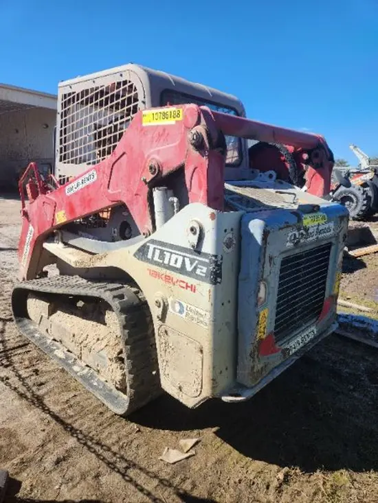2018 Takeuchi TL10V2-R Track Loader