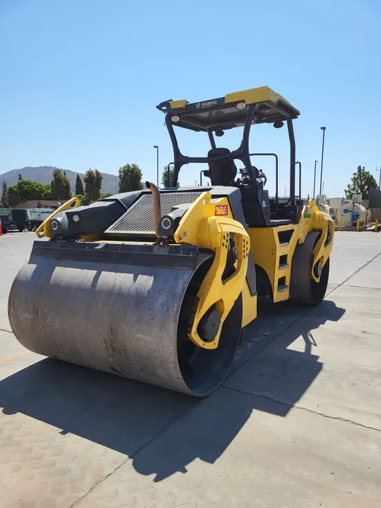 2019 BOMAG BW190AD-5 Drum Roller