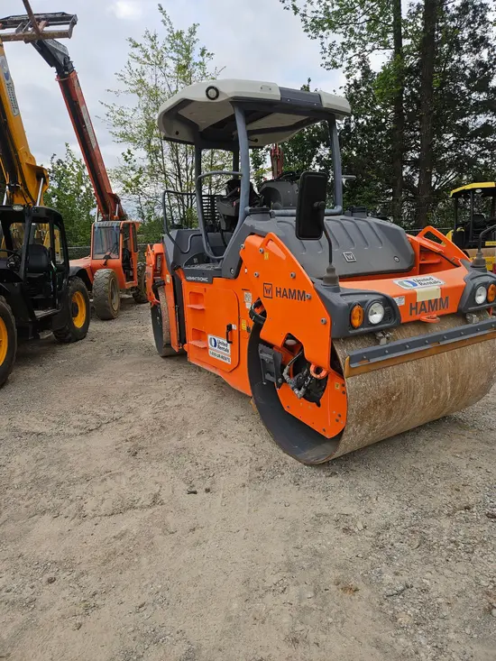 2020 Hamm HD+90iVV Double Drum Roller