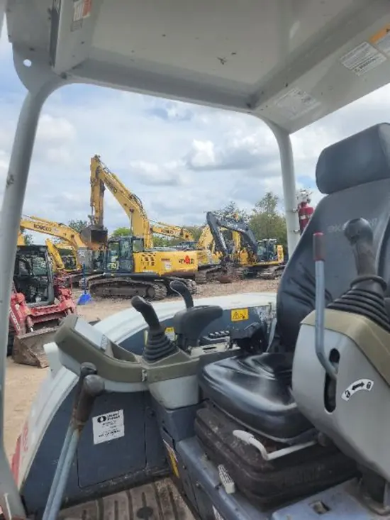 2019 Takeuchi TB250-2 Mini Excavator