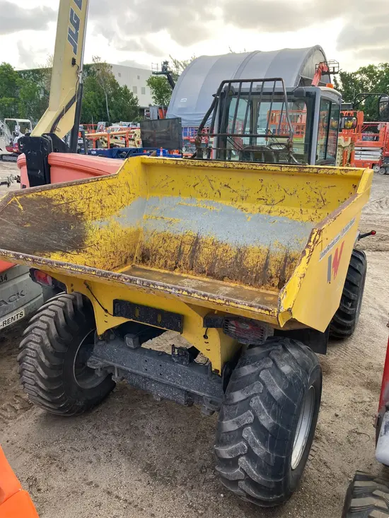 2021 Wacker Neuson DV100