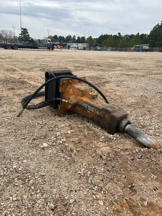 2020 Epiroc SB 452 Attachment