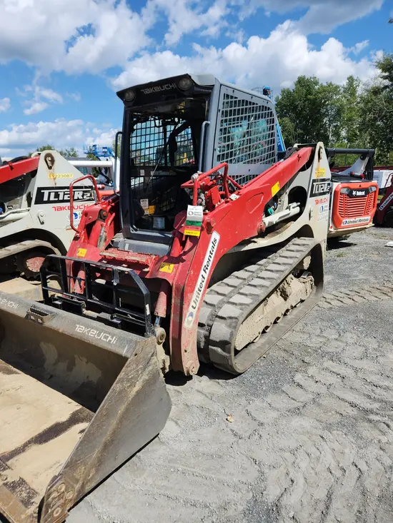 2021 Takeuchi TL12R2-CR Track Loader