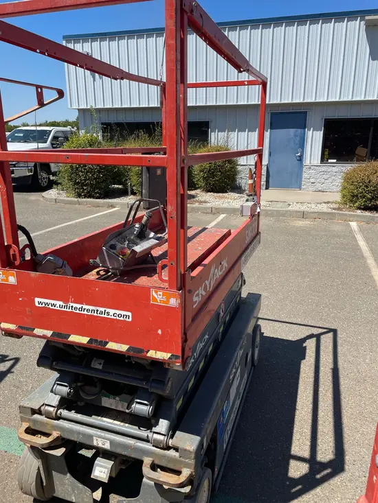 2017 Skyjack SJIII3219 Scissor Lift