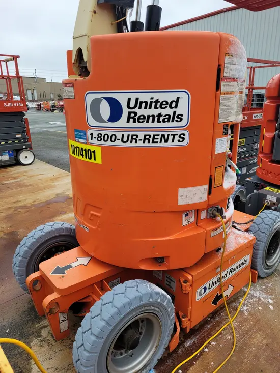 2013 JLG E300AJP Articulating Boom Lift