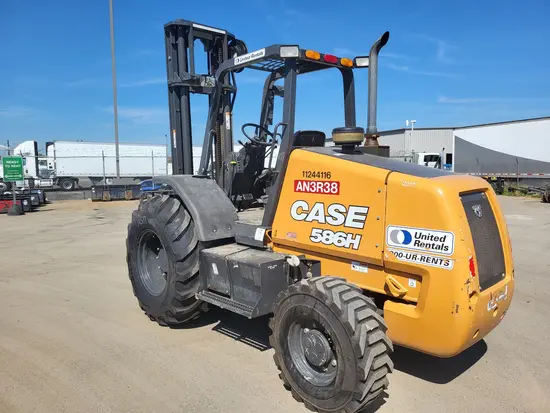 2021 Case 586H Forklift