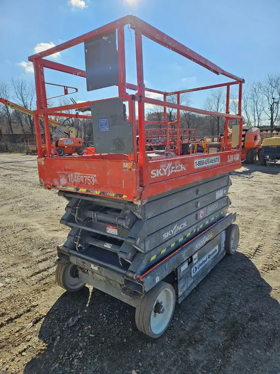 2016 Skyjack SJIII4632 Scissor Lift