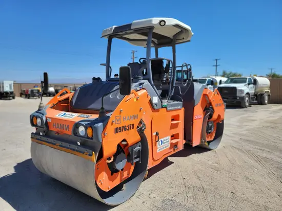 2019 Hamm HD+90iVV Double Drum Roller