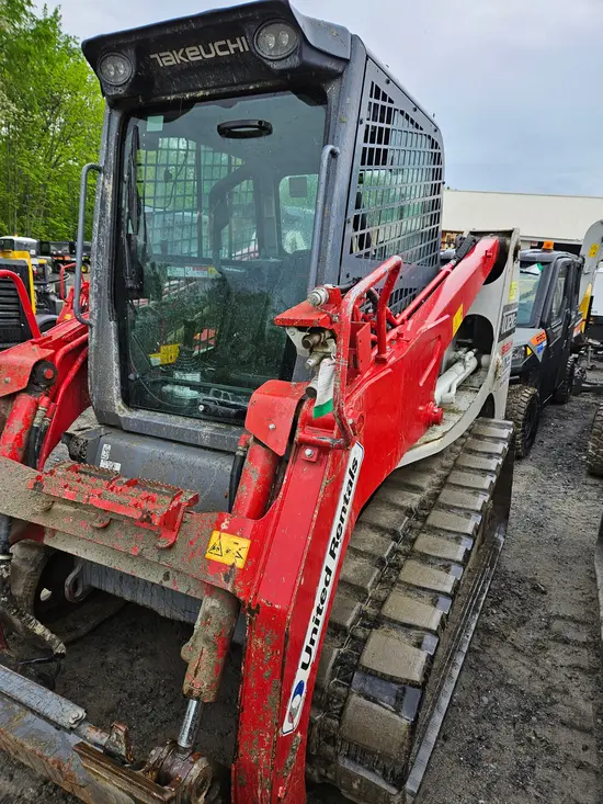 2021 Takeuchi TL12R2-CR Track Loader