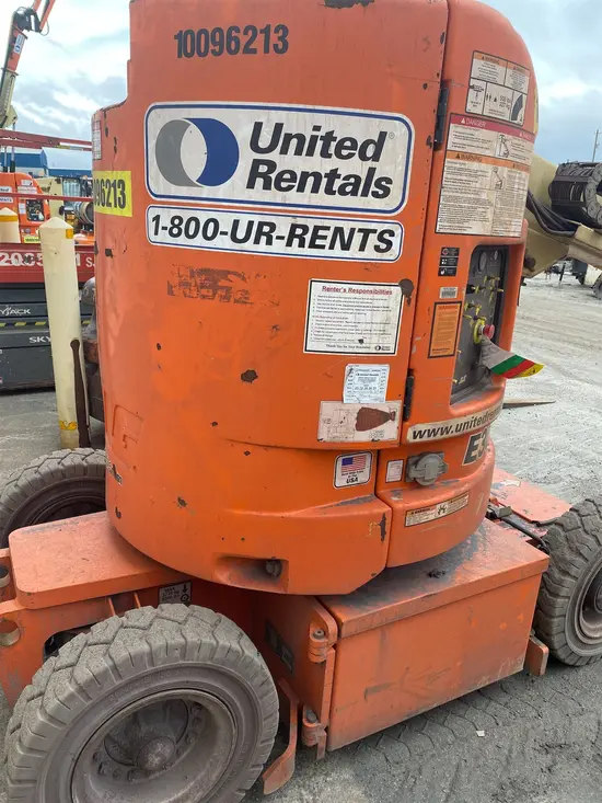 2012 JLG E300AJP Articulating Boom Lift