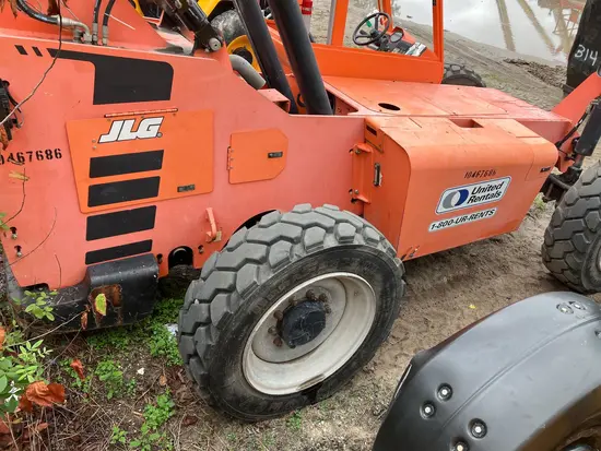 2016 SKYTRAK 6042 Forklift