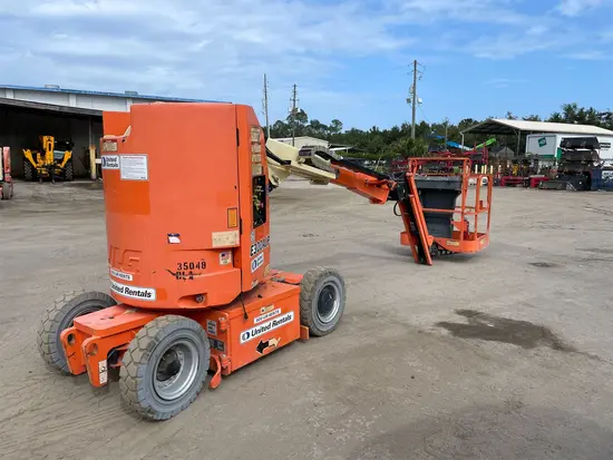 2016 JLG E300AJP Articulating Boom Lift