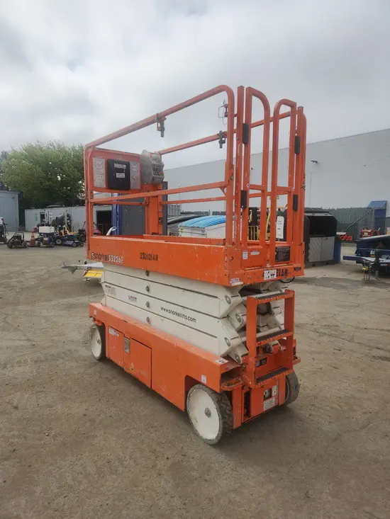 2019 Snorkel S3226E Scissor Lift