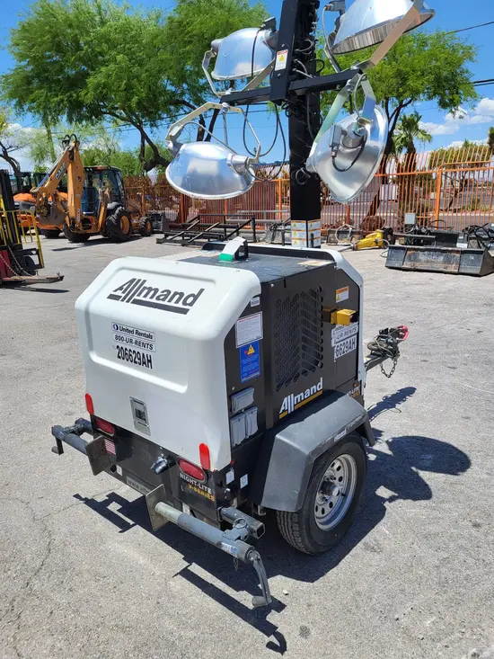 2018 Allmand NL-V Portable Light Tower