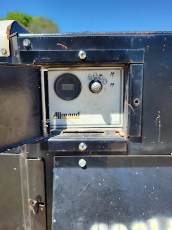 2019 Allmand NLV-ML3EC Portable Light Tower