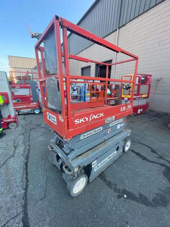 2016 Skyjack SJIII3219 Scissor Lift
