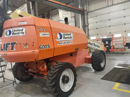 2017 JLG 600S Boom Lift