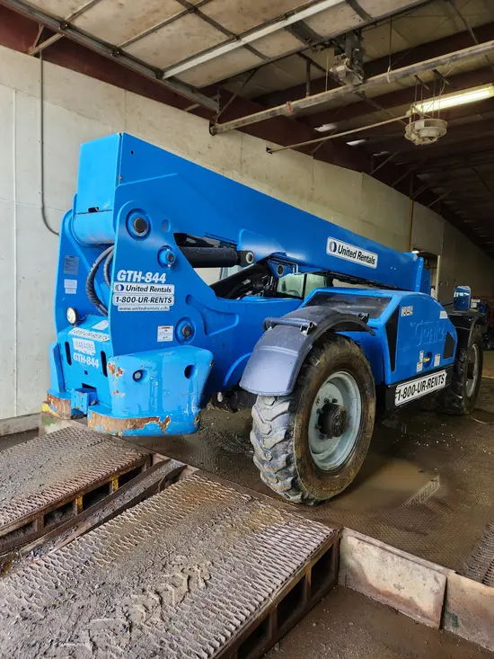 2016 Genie GTH-844 Forklift