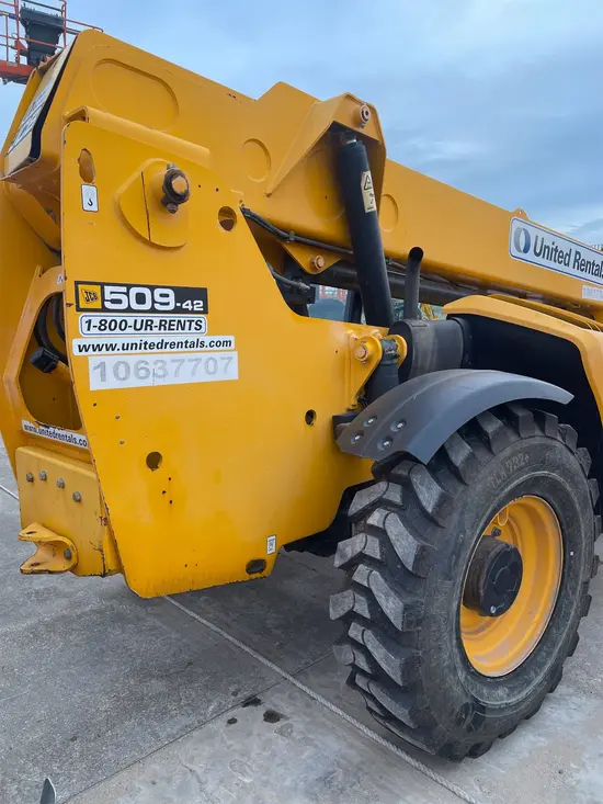 2017 JCB 509-42 Forklift