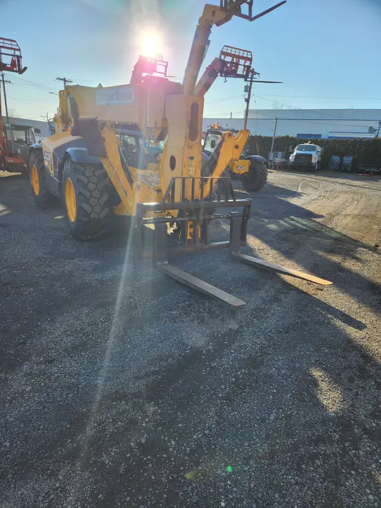 2017 JCB 512-56 S Forklift
