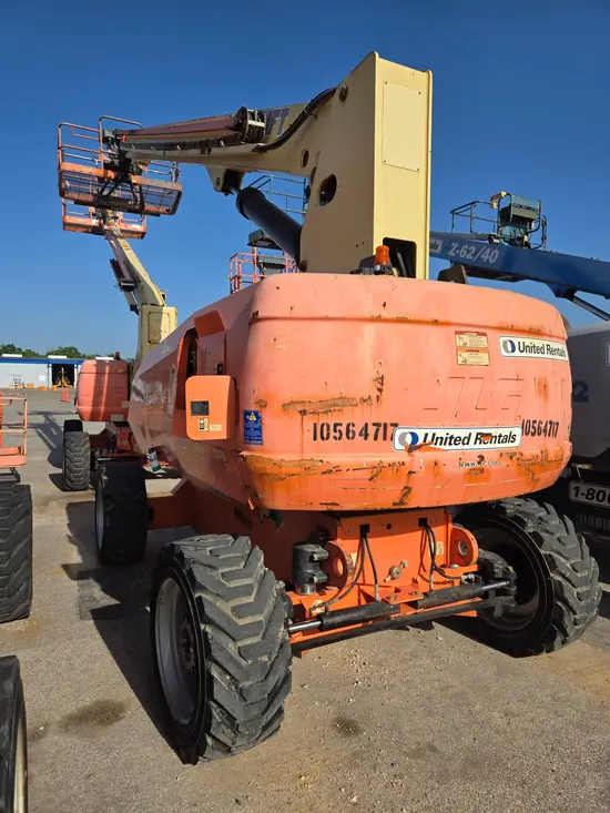 2017 JLG 800S Boom Lift
