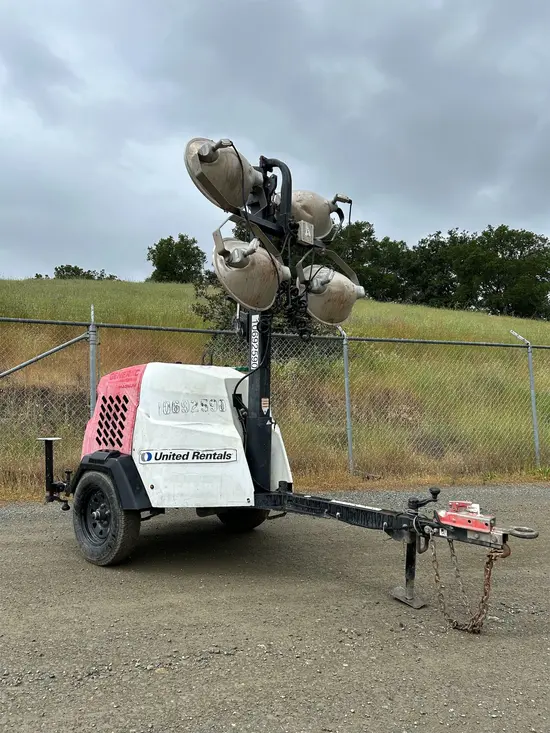 2017 Magnum Pro MLT6SM Portable Light Tower