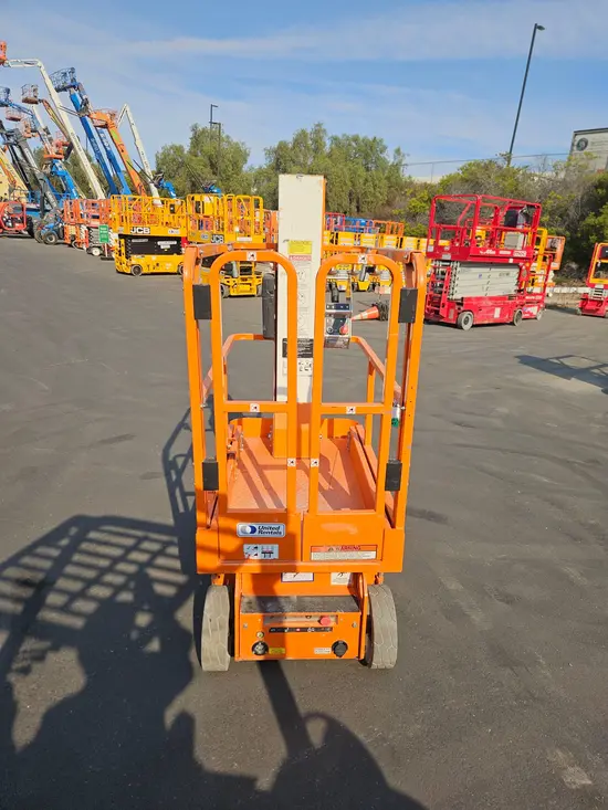 2021 Snorkel TM16E Self-Propelled One-Person Lift