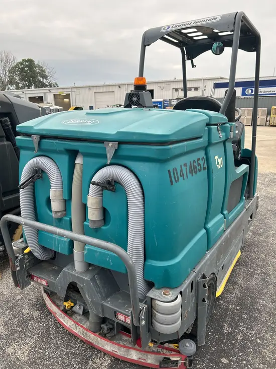 2016 Tennant T-20 Scrubber