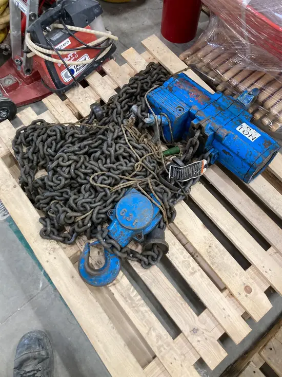 2007 JD NEUHAUS 3-6TI Hoist